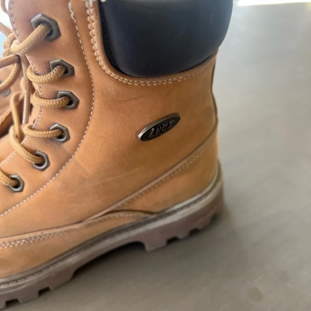 Lugz Men's Golden Wheat /Tan Boots 6